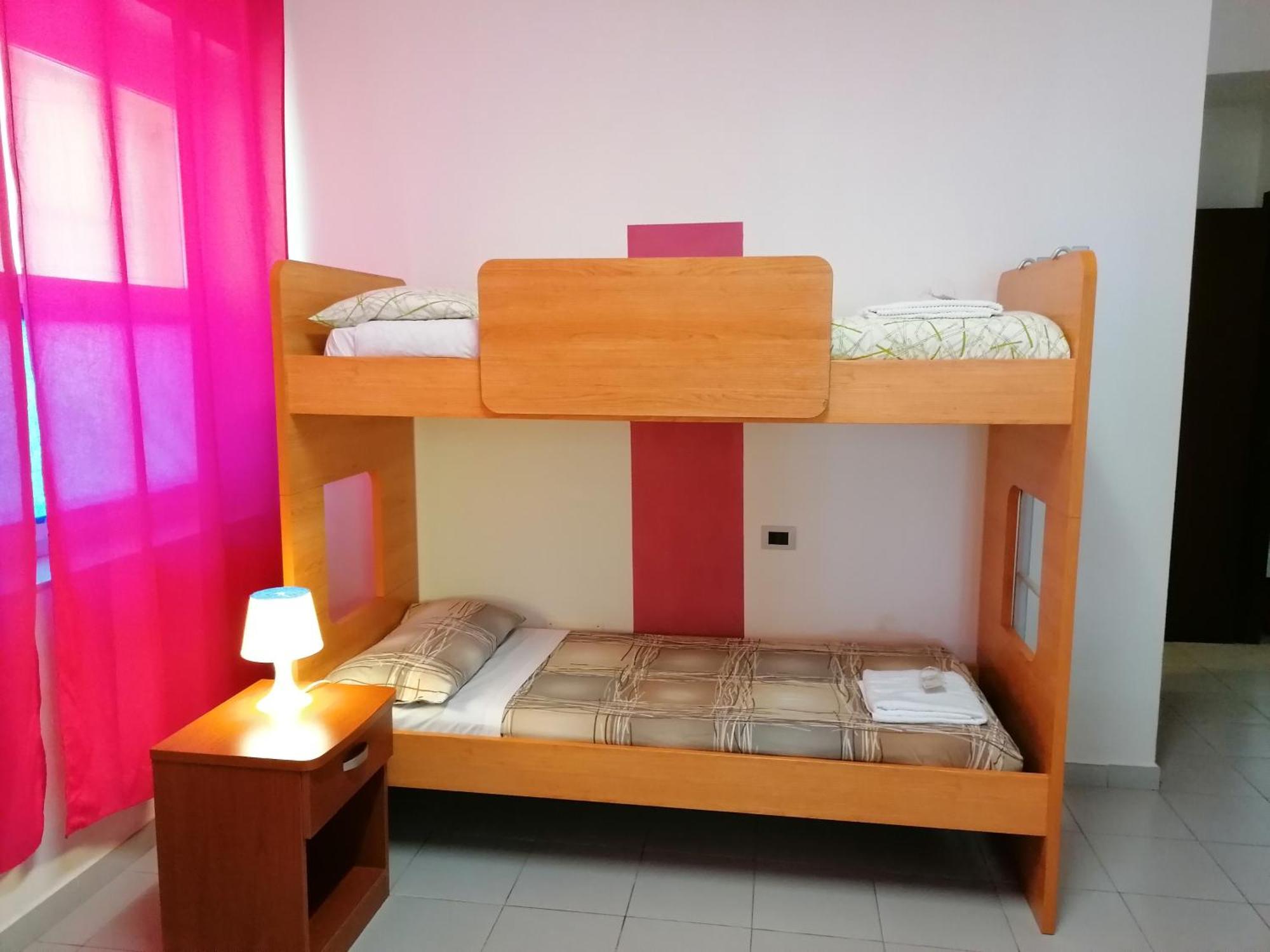Perla Del Levante Hostel Framura Quarto foto